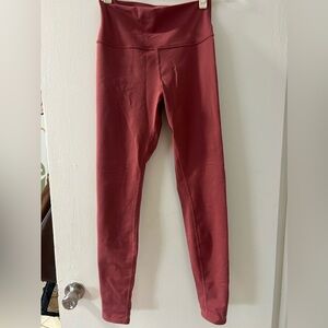 Alo Leggings